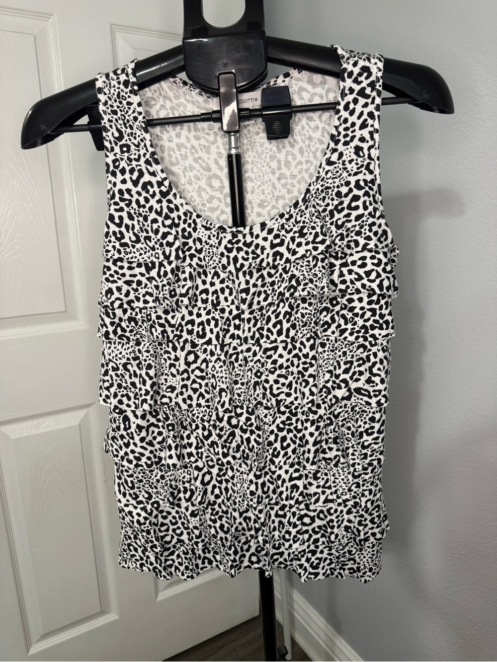 Liz Claiborne Women M Leopard Animal Print Tiered Ruffle Tank Top Black White